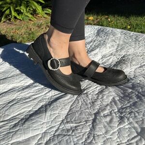 John Fluevog Mary Jane New 8.5 Black